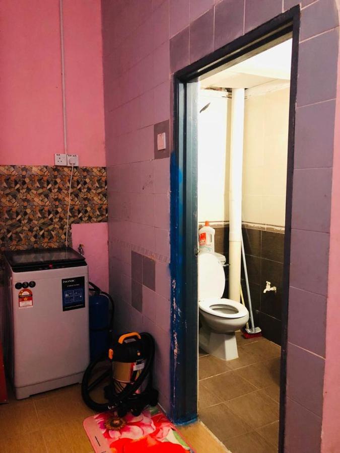 Seri Lagenda Apartment Kuah Buitenkant foto
