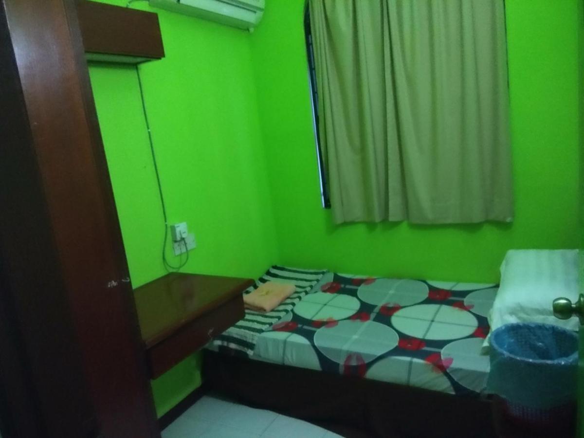 Seri Lagenda Apartment Kuah Buitenkant foto